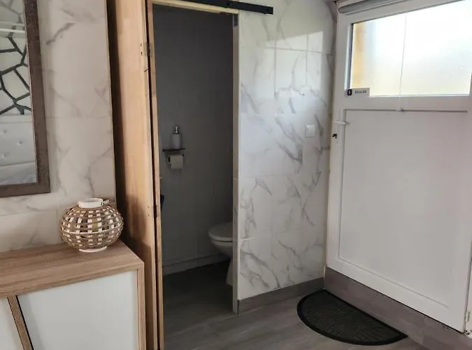 Studio, Pas De Collocation Possible 아파트